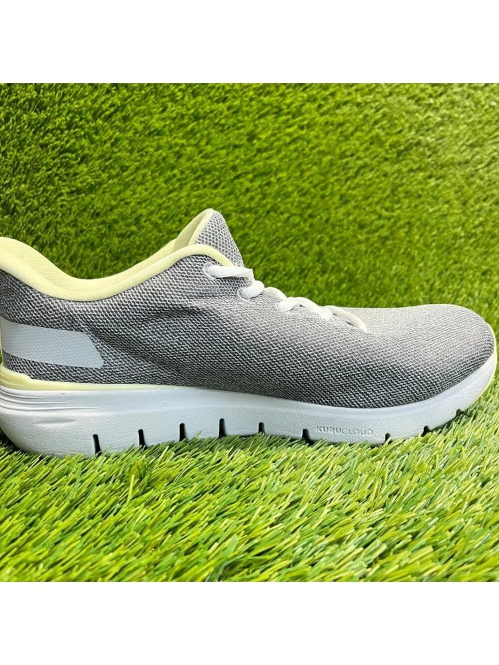 Kuru Flex Via Womens Size 10D Gray White Athletic Running Walking Shoes Sneakers